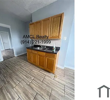 1 bed, $2,400 — Photo 2