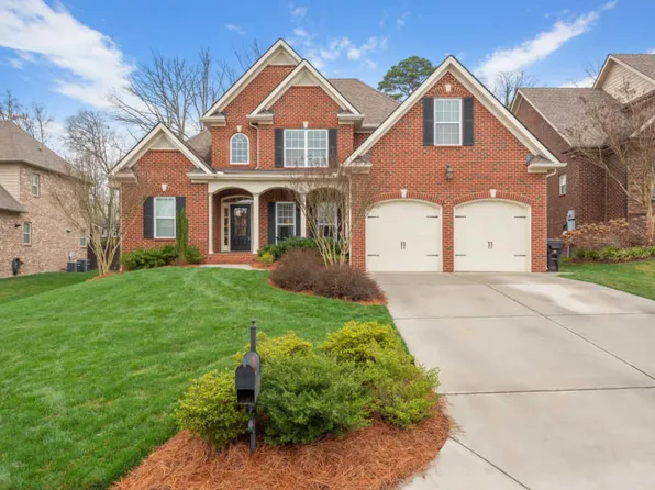 1180 Whisper Trace Ln, Knoxville, TN 37919