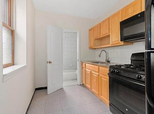 21 Bay 14 St #2L, Brooklyn, NY 11214