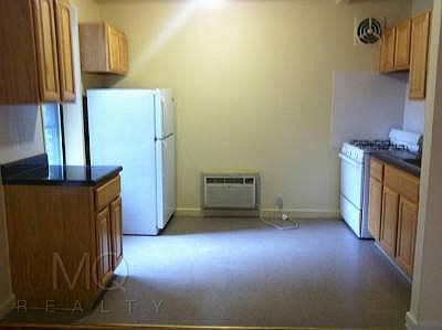 4th image of 3515 Leverich St APT 208