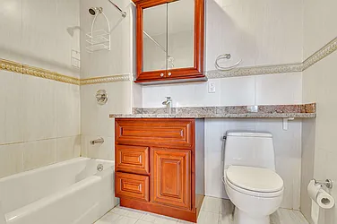 Rented by Happy 8 Realty