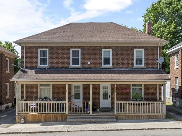 146 George St #144, Brockville, ON K6V 3W2