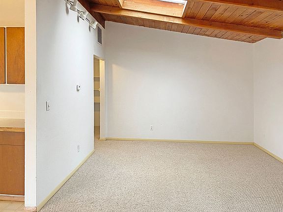5th image of 525 Tangent St #Tan525-b