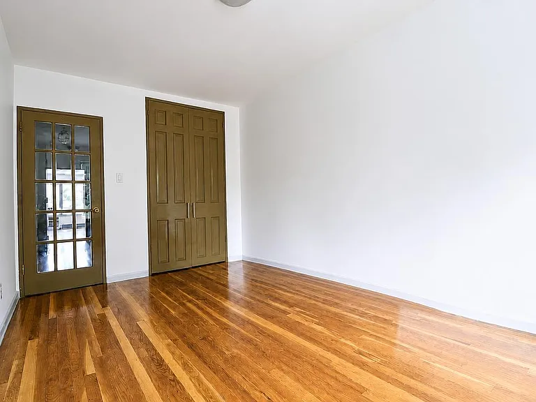 64-79 Alderton St #2 — Photo 7