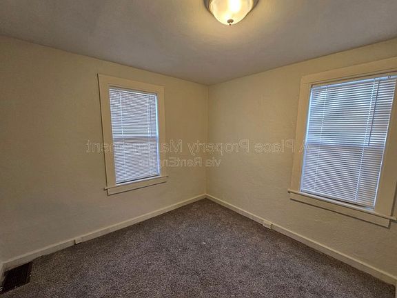 3rd image of 336 La Motte Ln