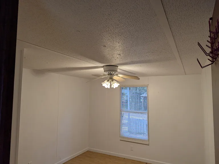 4182 Goose Hollow Rd — Photo 9