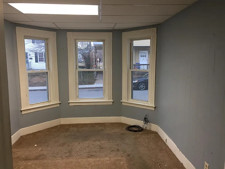 266 Pleasant St #2 — Photo 4