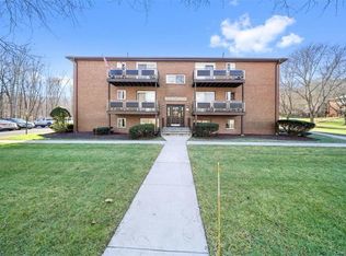 37 Tanager Rd APT 3701, Monroe, NY 10950