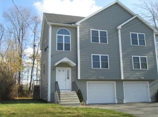 86 Ernest Ave, Worcester, MA 01604