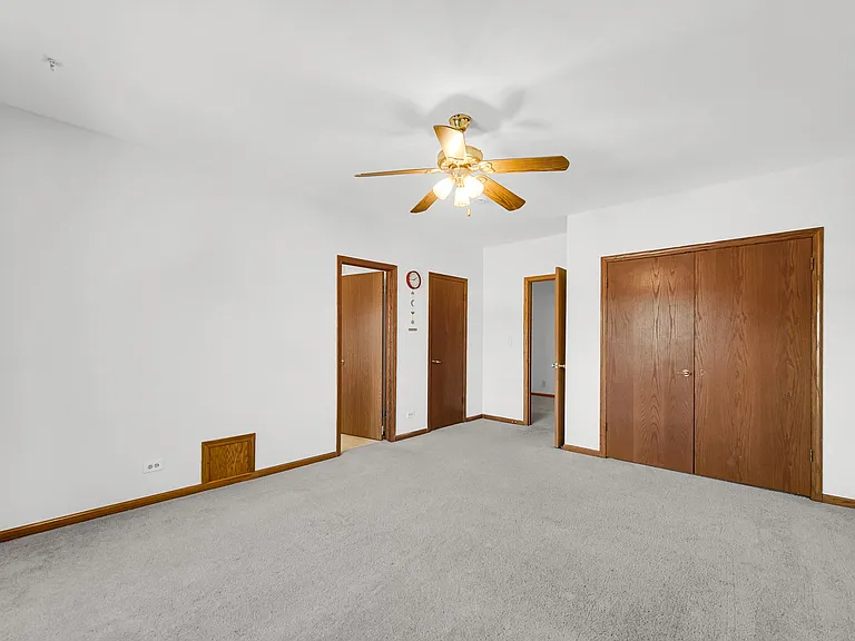 1017 Arbor Ct — Photo 23