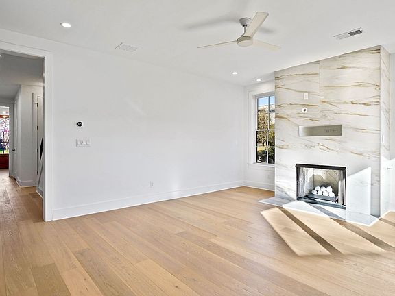 3rd image of 714 Meditation Ln