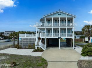 506 Ocean Dr, Oak Island, NC 28465