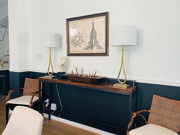 Double door entry hall