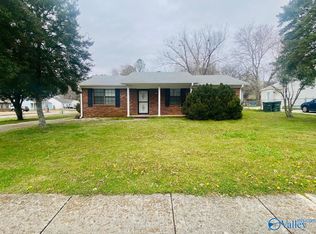 2432 Ells Rd SW, Huntsville, AL 35803