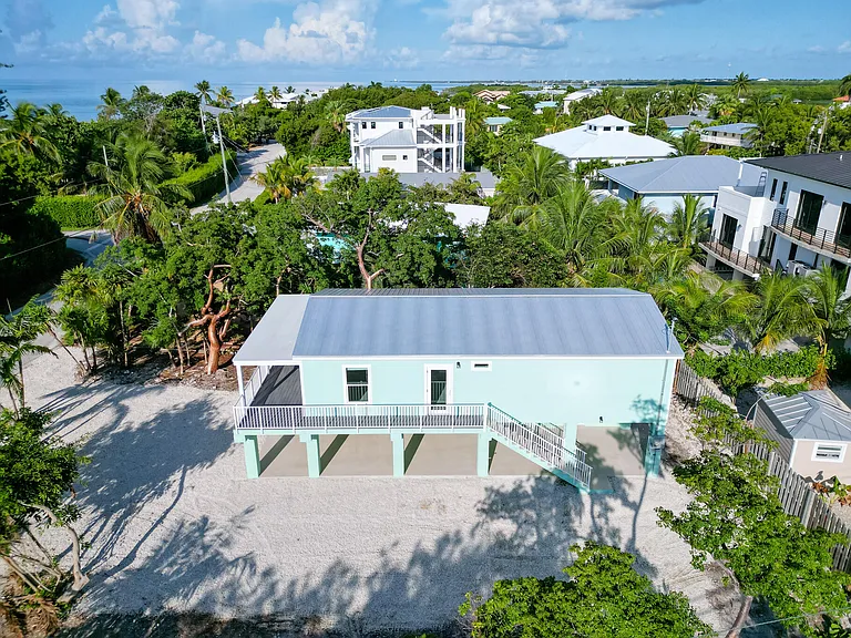 224 W Seaview Dr — Photo 29