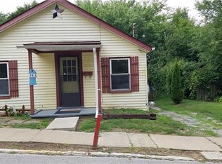 346 Andrew St, Sharon, PA 16146