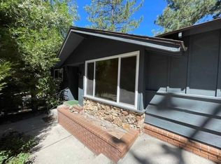 54730 S Circle Dr, Idyllwild, CA 92549