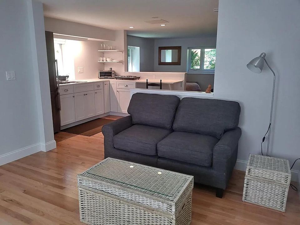 Open, airy, and sunny space