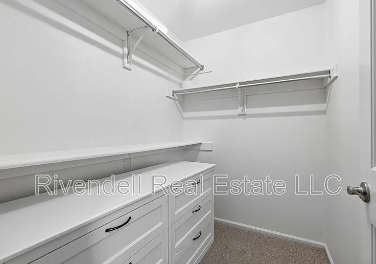 8007 S Datura St — Photo 12