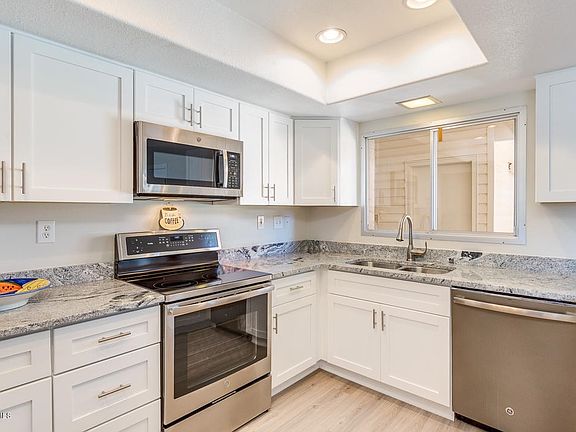 STAINLESS STEEL APPLIANES