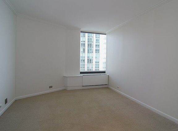 5th image of 155 N Harbor Dr APT 2505