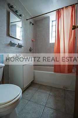 Rented by Horowitz Real Estate | media 17