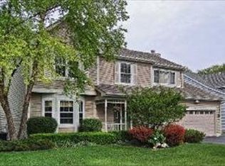 908 Manchester Rd, Lake Zurich, IL 60047