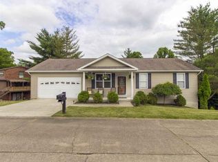 218 Bevis Cir, Huntington, WV 25705