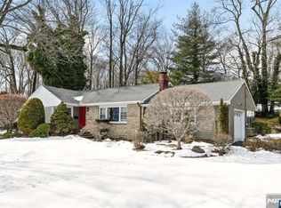 62 2nd St, Park Ridge, NJ 07656