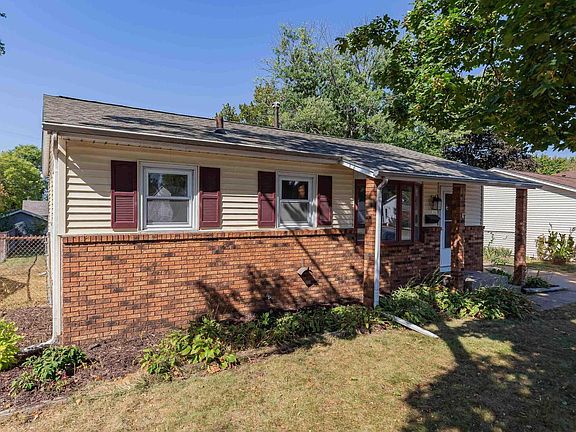 2nd image of 3604 Welshire Dr