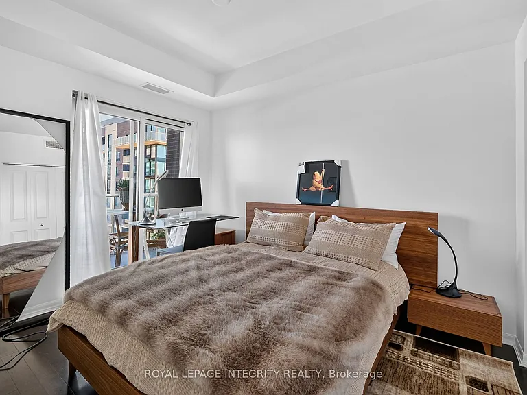 242 Rideau St #2505 — Photo 35