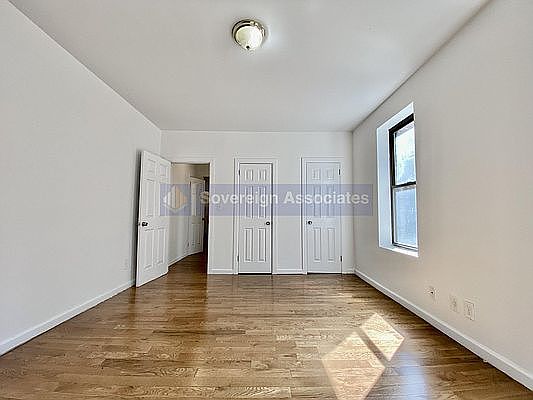 4th image of 44 Bennett Ave #55