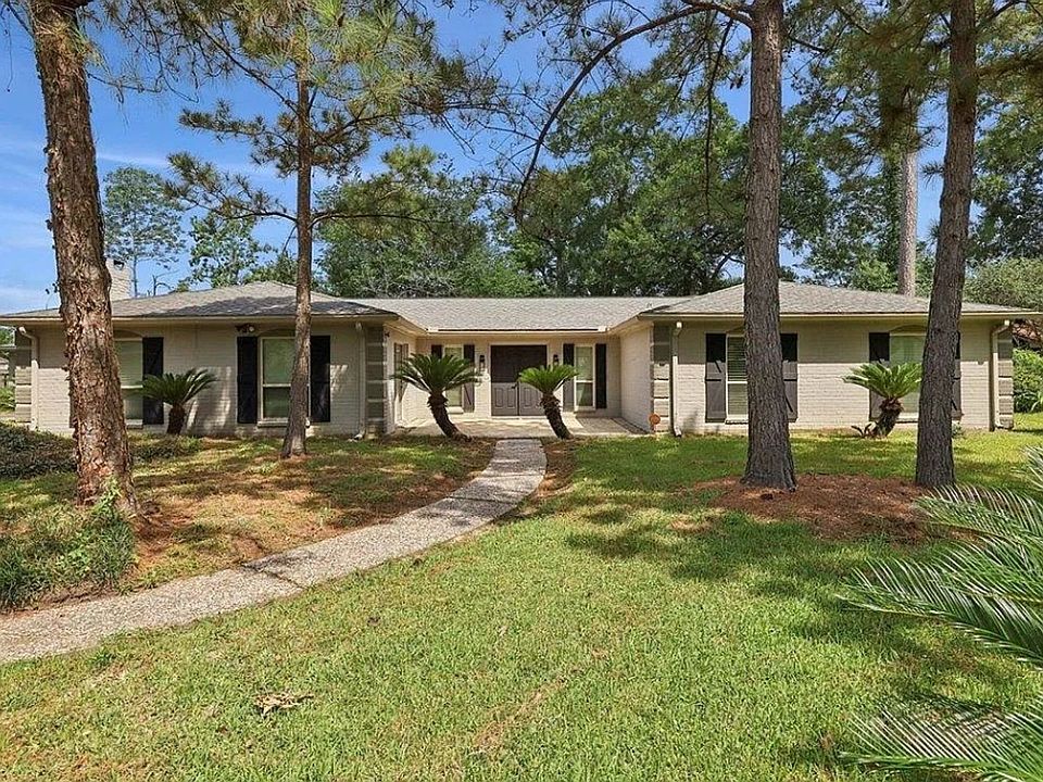 1st image of 1385 Fenwick Cir