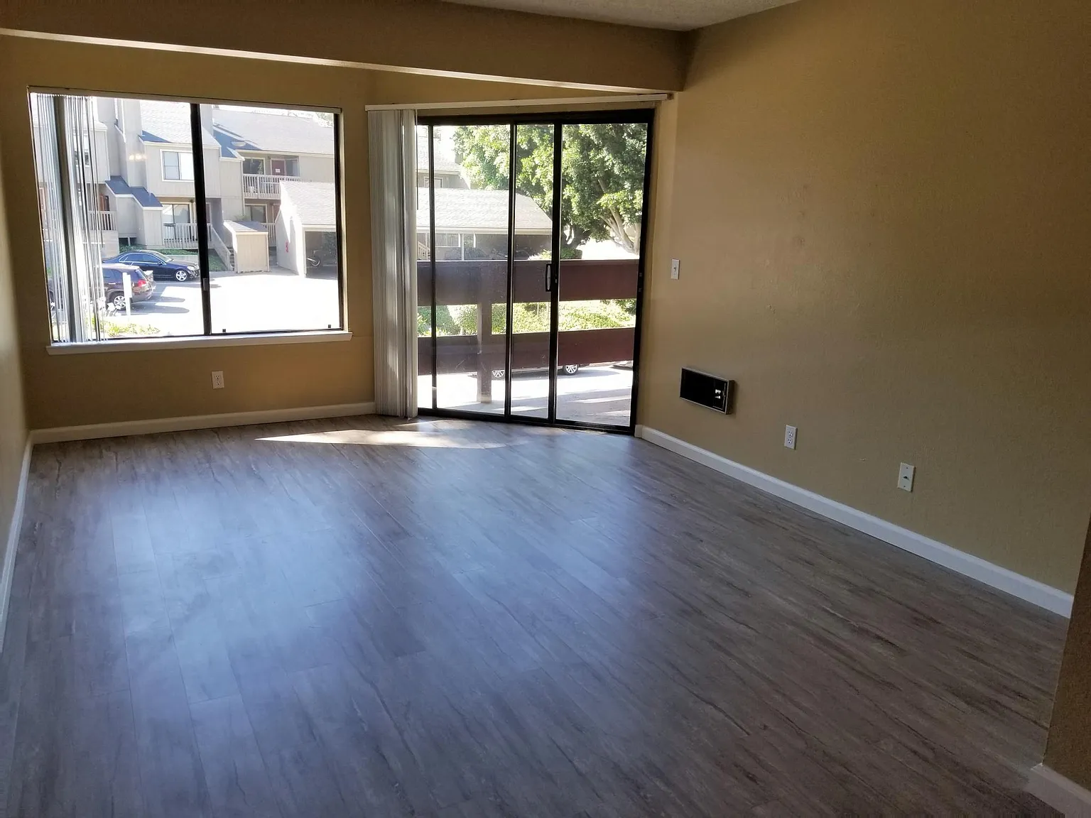 2 bed, 878 sqft, $2,250 — Photo 4