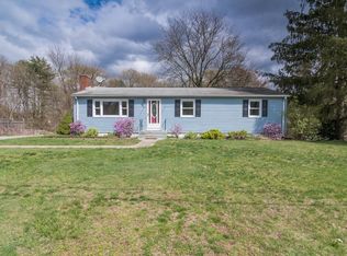 46 Reynolds St, Ludlow, MA 01056