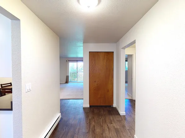 14537 NE 40th St, Bellevue, WA