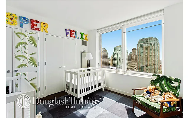 Sold by Douglas Elliman | media 20