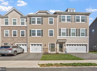 50 Rome Way, Mount Laurel, NJ 08054