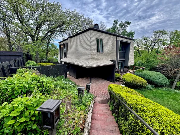 3225 Terrace Dr, Des Moines, IA 50312