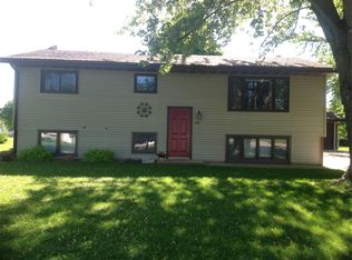 30 4th Ave SW, Elgin, MN 55932