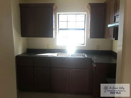 2 bed, 1.0 bath, 1536 sqft, $950 — Photo 3