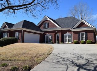 114 Grove Park Dr, Anderson, SC 29621