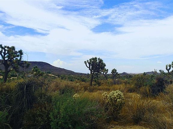 5th image of 56200 Skyline Ranch Rd #55