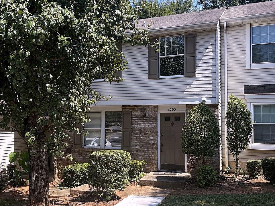 1st image of 1365 Maple Shade Ln