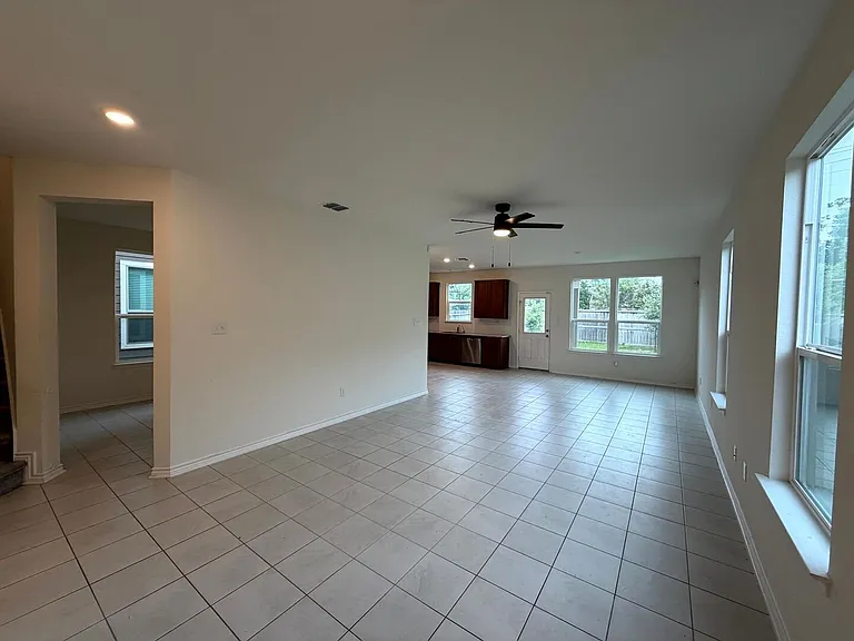 4554 Otra Otra Dr — Photo 6