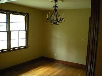 4th image of 1003 Tulip St