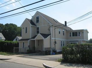 16 Chesterfield St APT 1, Hyde Park, MA 02136