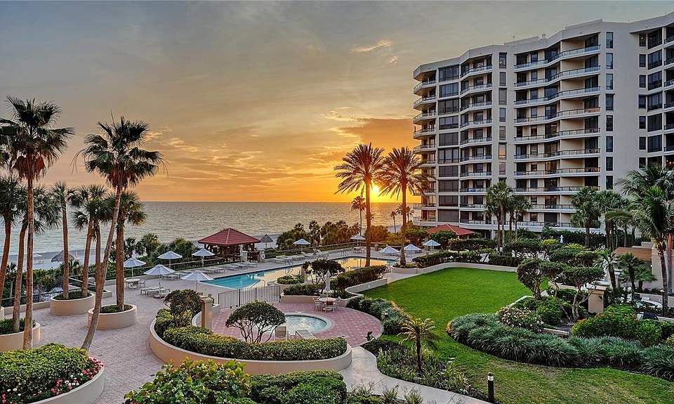 1st image of 1241 GULF OF MEXICO DRIVE #304