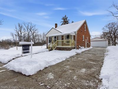 901 Argyle Ave, Pontiac, MI, 48341