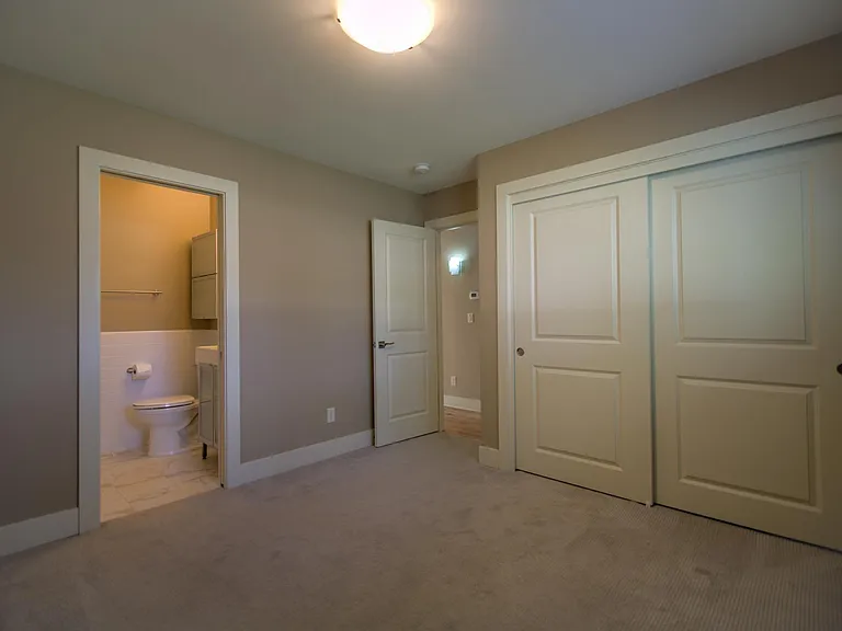 12980 NW Westlawn Ter — Photo 30
